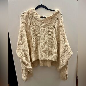 FINAL PRICE - Size large cream knit sweater🌼